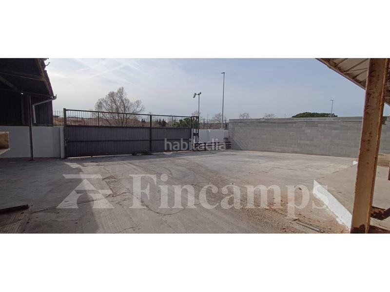 Foto 900c2b46-0838-41d8-8108-1a41de5a2da0. Rent industrial building in Parc Central Barberà del Vallès