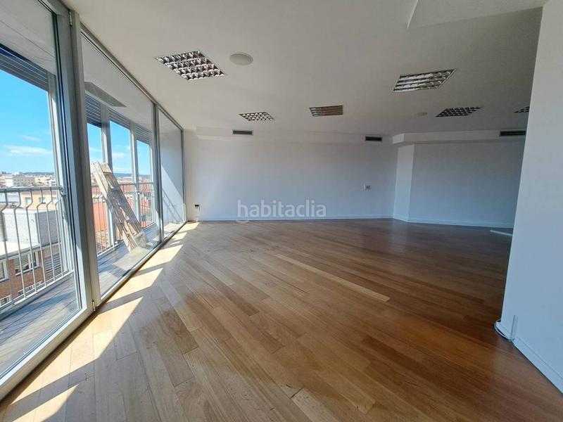 Foto 7f421369-72cd-46dc-841b-db22047cf00f. Location bureau dans Centre Sabadell