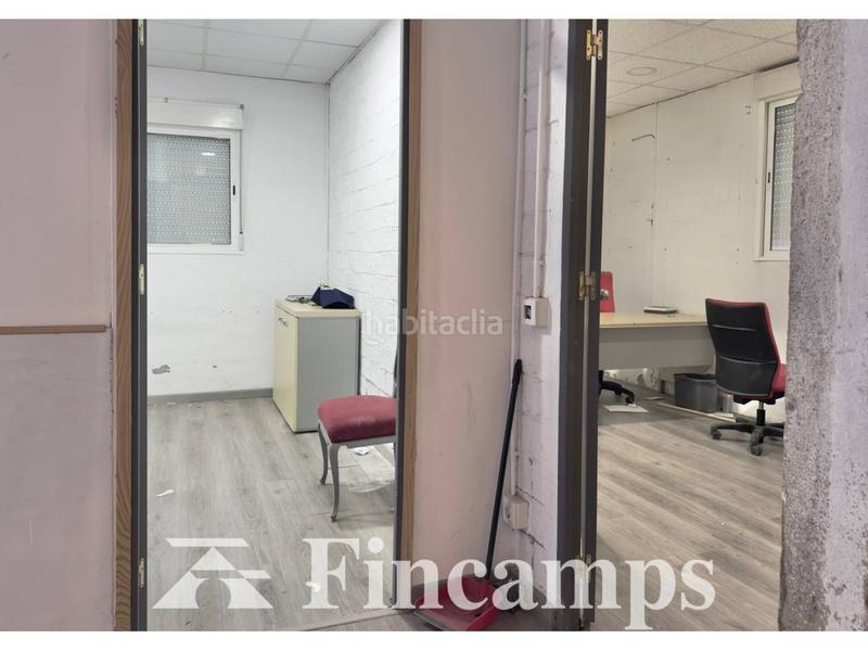Foto 01bf4fb1-76e9-40b2-9022-b21cdce74504. Lloguer local comercial a Creu Alta Sabadell