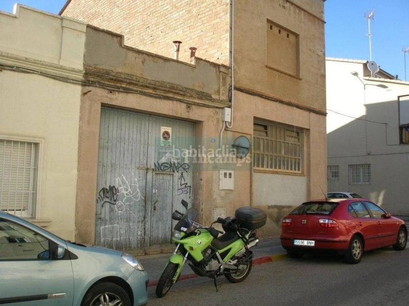 Foto 386885f5-ba89-4aa4-8f3e-acda68b140bf. Location local commercial dans Creu Alta Sabadell