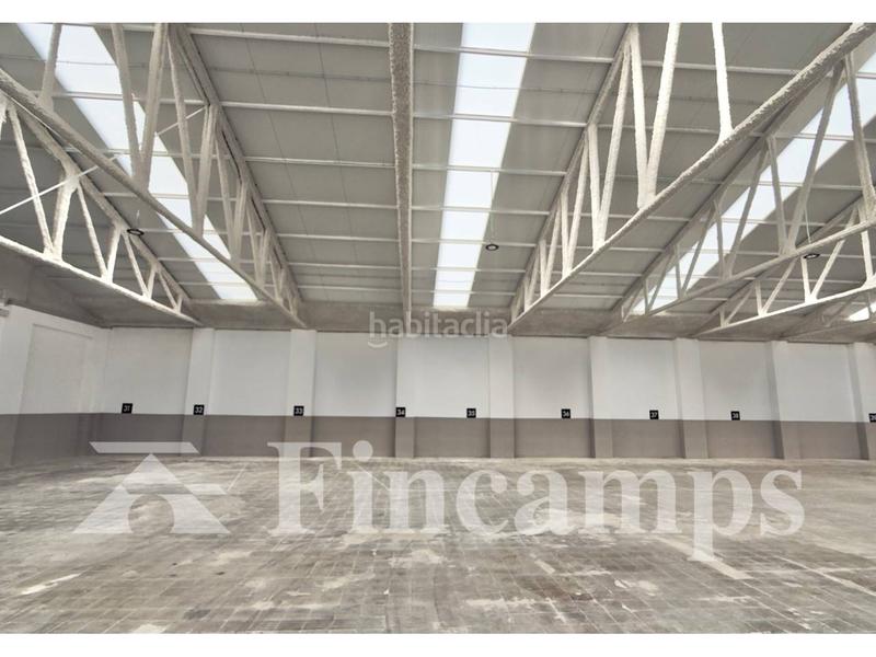 Foto dd97d789-44b8-460e-9fa6-af707e32f265. Affitto capannone industriale in moratín 81 in Hostafrancs Sabadell