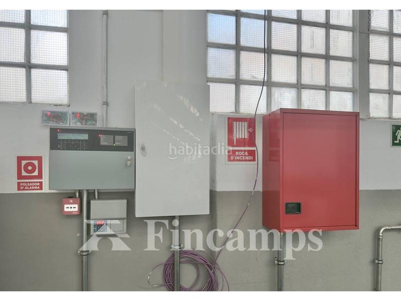 Foto 198a850e-3110-41a6-b73f-cd3d88d924c3. Miete fabrikhalle in moratín 81 in Hostafrancs Sabadell