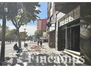 Alquiler Local Comercial en Matadepera 9. Espectacular local en la avenida matadepera