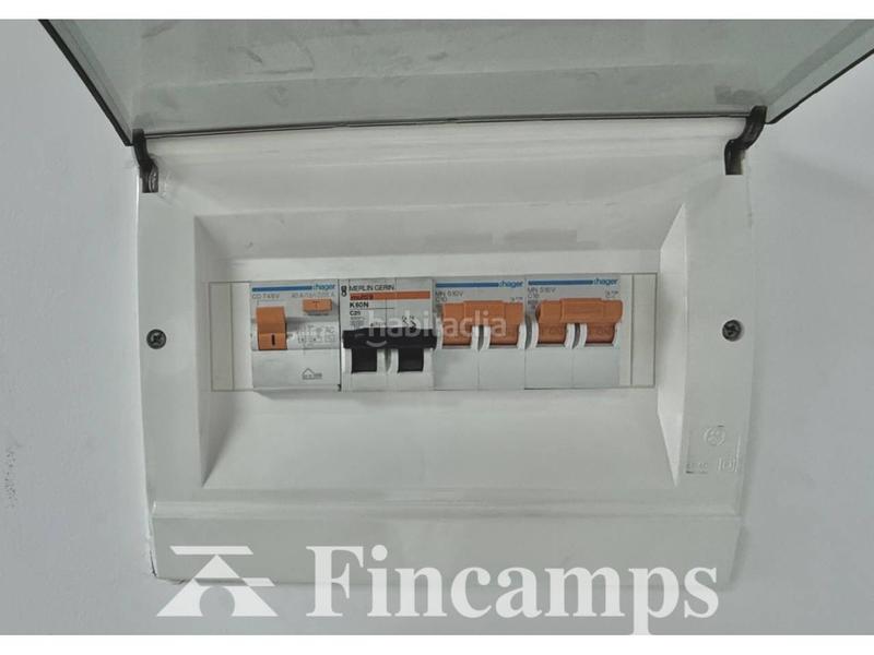 Foto 588e0501-a269-4f94-98ac-de691de3e666. Rent office space with heating in Centre Sabadell