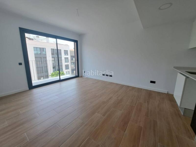 Foto e47904b6-105b-4cb4-a447-a2182e10f9c6. Affitto appartamento con parcheggio in Hostafrancs Sabadell