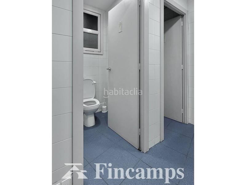 Foto b5335fb2-bc85-4a3a-a5c5-8dcec818dc49. Location bureau dans Centre Sabadell