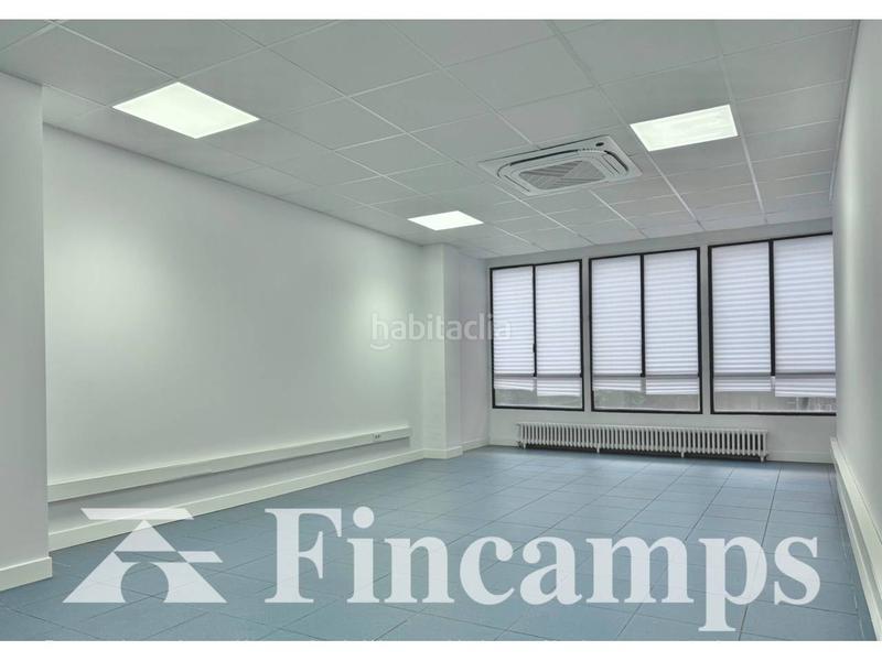 Foto b8e46c97-8eb6-4951-9b31-6d01d2061ae7. Location bureau dans Centre Sabadell