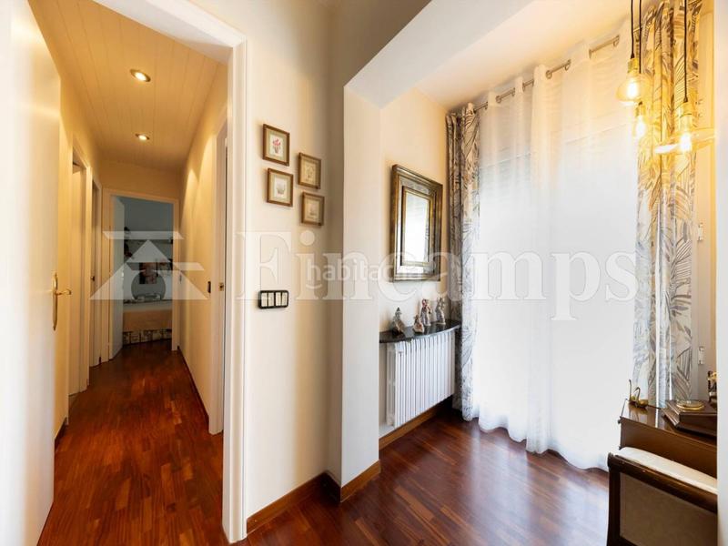 Foto 2e36660b-f0a4-4770-9f92-3792b282b7ee. Casa amb aparcament piscina a Castellarnau Sabadell