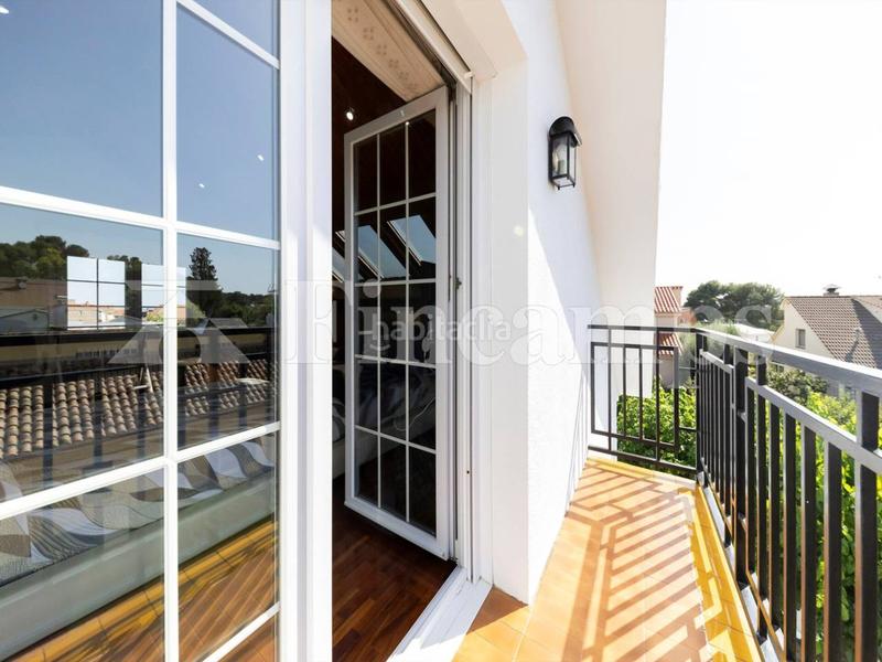 Foto 6f4c2351-2faa-4fd1-996a-71b1da5900ee. Casa amb aparcament piscina a Castellarnau Sabadell