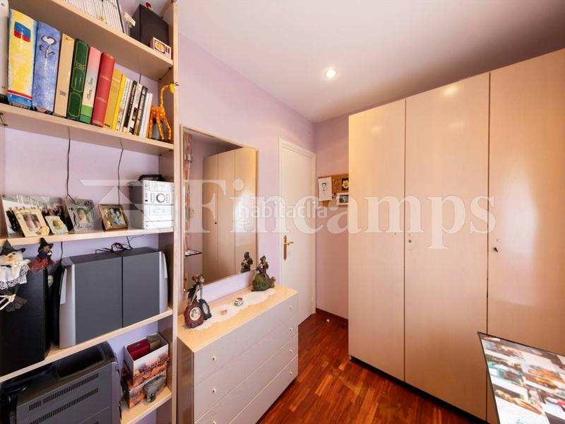 Foto bc7c3627-c458-4a30-a869-54076f7a143e. Casa amb aparcament piscina a Castellarnau Sabadell