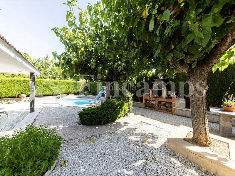 Foto cbba5dd1-3fcd-46cc-a70e-8a0affc0ec73. Casa amb aparcament piscina a Castellarnau Sabadell