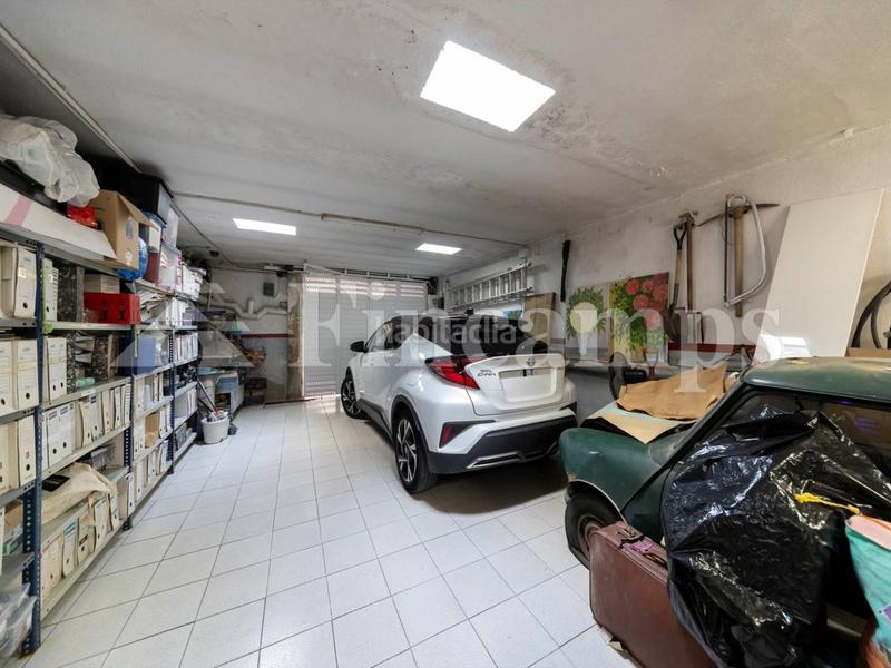 Foto dbb5c0d9-0dd7-4401-ab1f-82b9a05af36a. Casa amb aparcament piscina a Castellarnau Sabadell