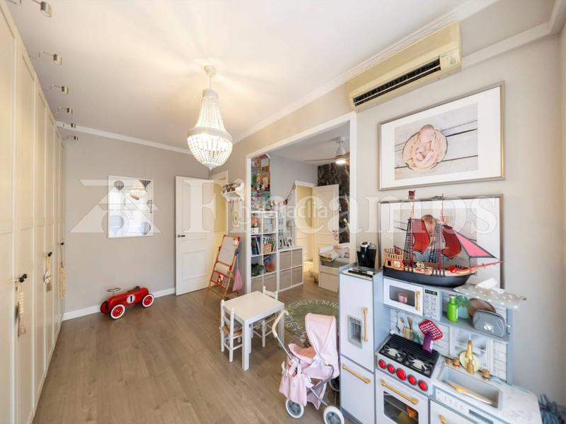 Foto 03dd12e8-bb49-4311-bda6-f230d3e8b148. Attico con riscaldamento parcheggio in Centre Sabadell