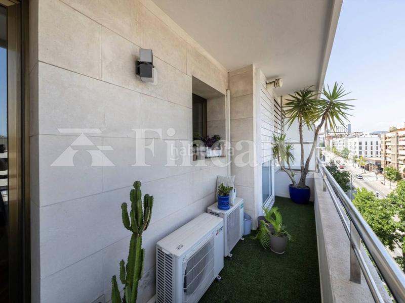 Foto 3d124743-f420-4b37-907c-066b6d0cabcd. Attico con riscaldamento parcheggio in Centre Sabadell