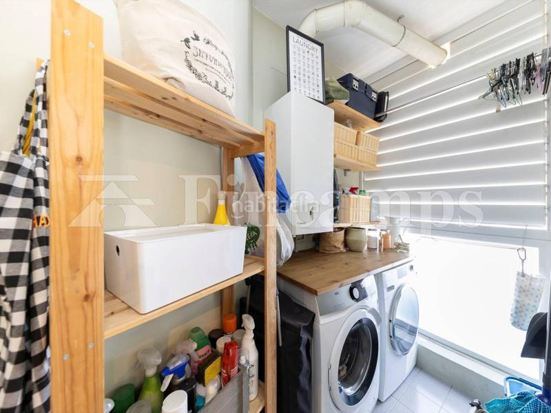 Foto 7861ccf7-e960-4acc-b245-b9162cae015e. Attico con riscaldamento parcheggio in Centre Sabadell