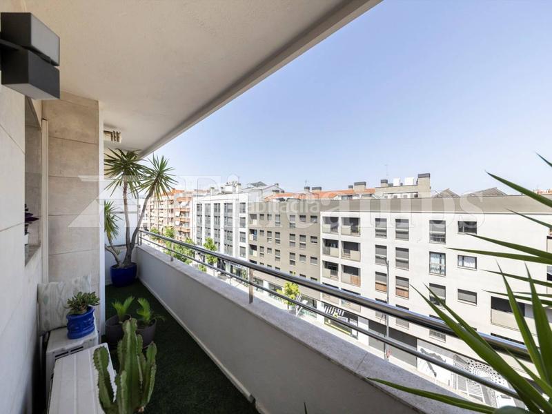 Foto 96d59277-7a7d-44cd-91c7-65cee0353ca1. Attico con riscaldamento parcheggio in Centre Sabadell