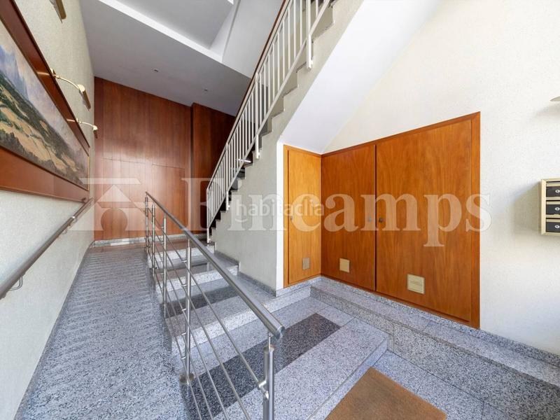 Foto 9fd64e95-0e40-4c6c-bade-d385ec1545ce. Attico con riscaldamento parcheggio in Centre Sabadell