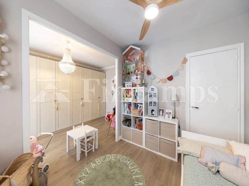 Foto bc3c0a5f-d3d1-4521-957a-bdc6b753e809. Attico con riscaldamento parcheggio in Centre Sabadell