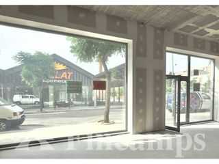 Alquiler Local Comercial en Calle brutau 139-169. Local en alquiler en eixamplesant oleguer