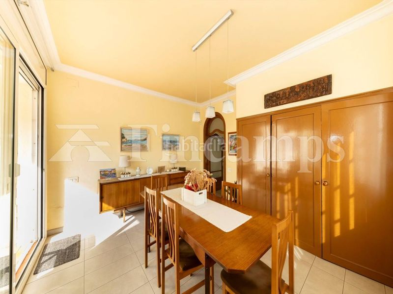 Foto 0da71b44-bf85-4e6b-a53a-f2f8c6e1d5b8. Casa amb calefacció aparcament a Can Feu Sabadell