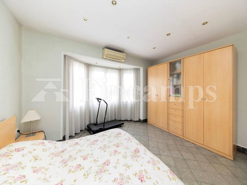 Foto 307d60d3-3aff-4a88-ac44-1c52a5bf224e. Maison avec parking dans Can Feu Sabadell