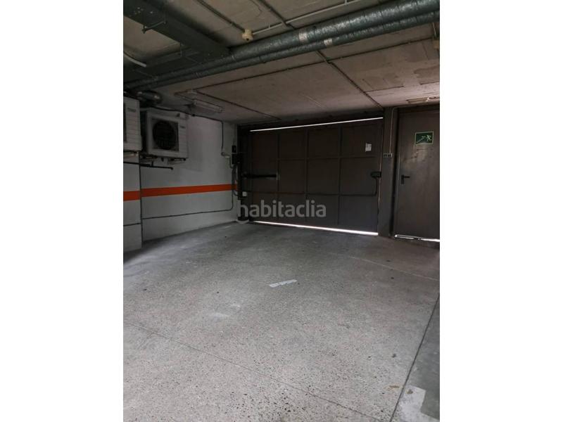 Foto b48d0fe8-eeb3-43a8-a7ef-990a2397c337. Parking coche parking en venta en centro en Centre Sabadell