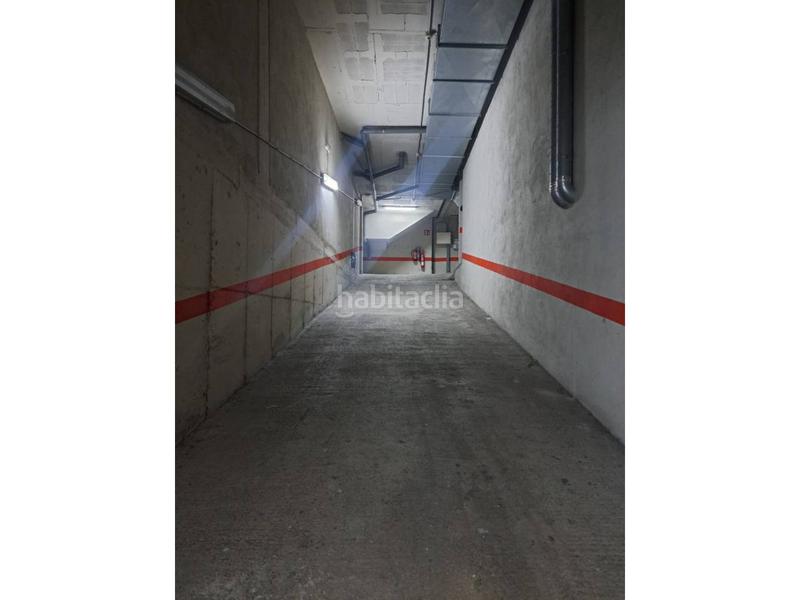 Foto c3c95aa4-9b1c-4f7a-a3d5-280cc5b11752. Parking coche parking en venta en centro en Centre Sabadell