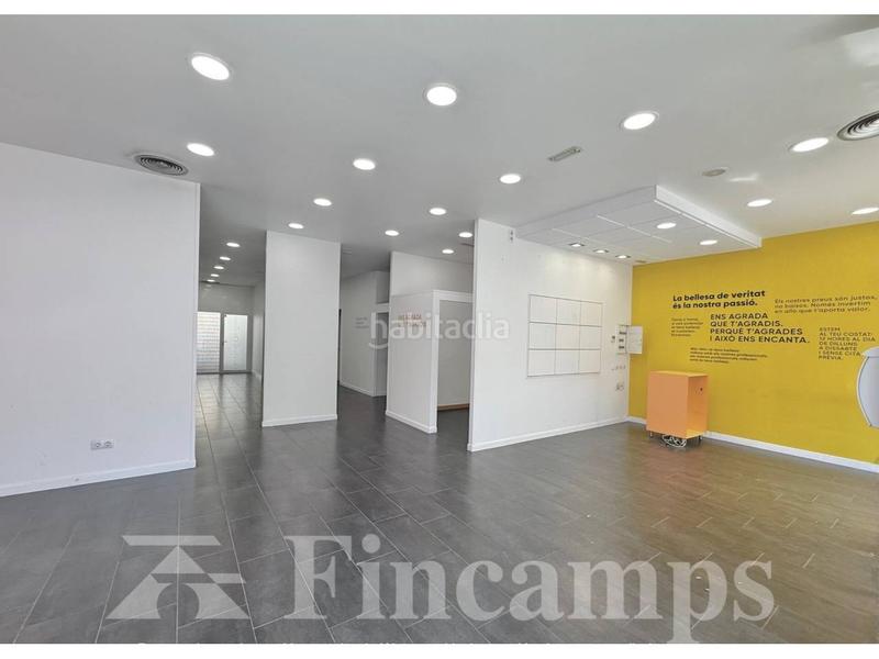 Foto 09516842-07a7-40d8-ab02-e6d0813d4151. Alquiler local comercial local en alquiler en Centre08201 en Sabadell