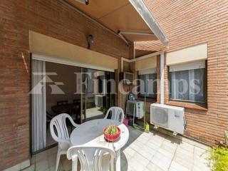 Casa  Taulí. Casa esquinera en la creu alta