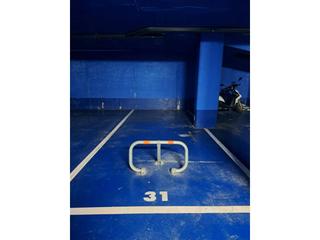 Car parking in Riego