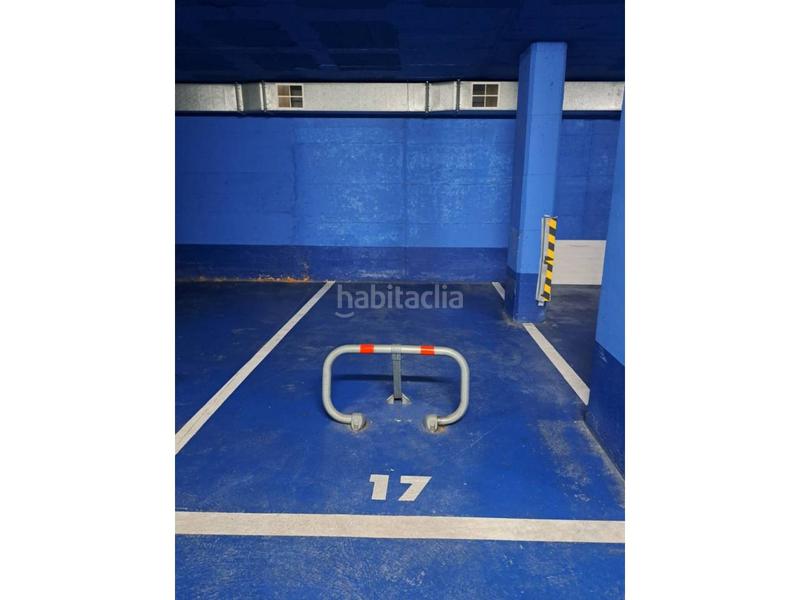 Foto 8242faa8-2fdb-4268-bd56-cabd036b9dd4. Affitto posto auto in Centre Sabadell