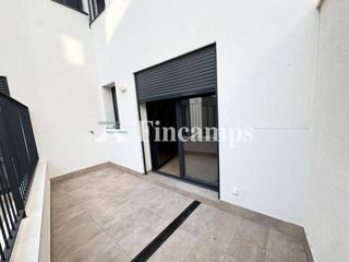 Appartamento in Passatge vallés 28. Planta baja, con luz natural y terraza en pleno centro de sabade