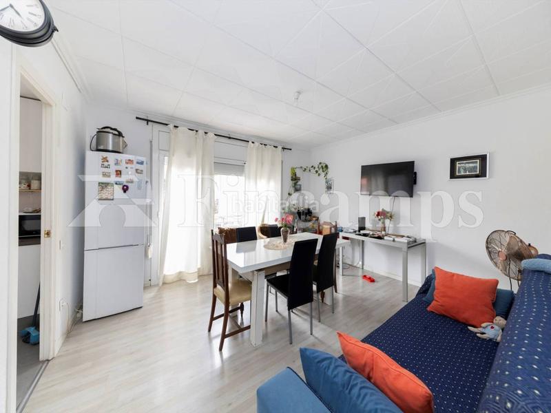 Foto 9cb69adf-5ac5-49f6-b333-128c90862707. Piso  actualmente alquilado en Ca n'Oriac Sabadell