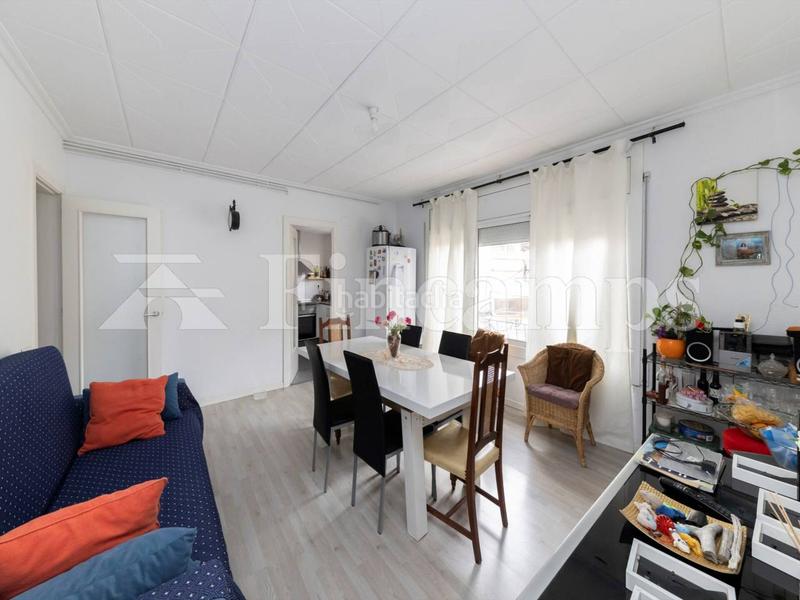 Foto d86de38c-a604-4bd8-857c-48954481ce77. Piso  actualmente alquilado en Ca n'Oriac Sabadell