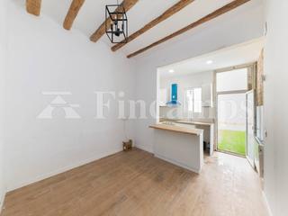 Casa  Covadonga. Venta de casa en sabadell