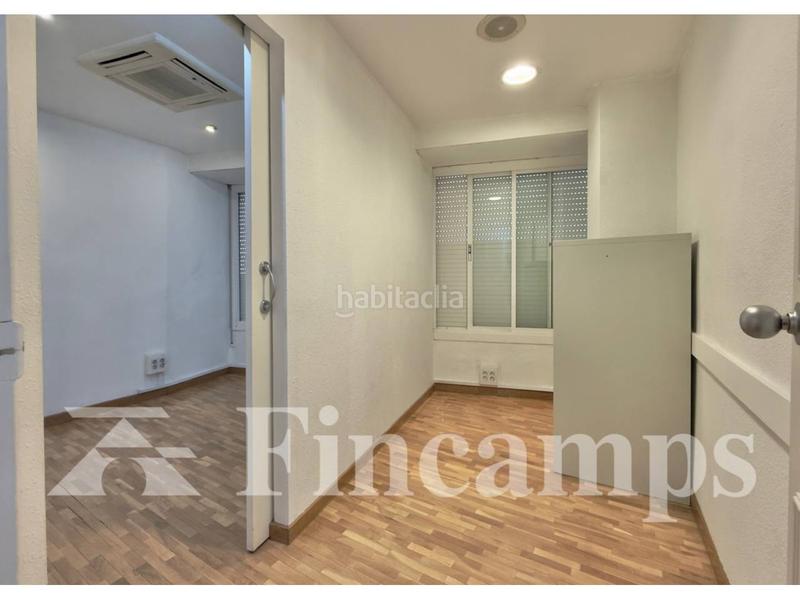 Foto a1398975-468e-48cb-b35e-fa46c1c26294. Affitto ufficio in Centre Sabadell