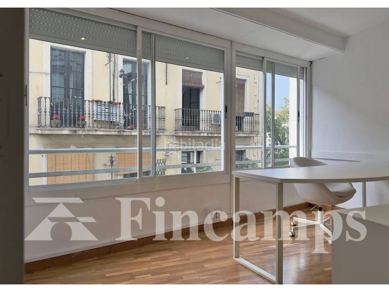 Foto d8e8fe87-6efc-4233-9773-7e6113add8ba. Affitto ufficio in Centre Sabadell