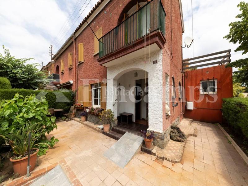 Foto 1f0188cd-fb73-4ff5-9eb3-dd7f56d49d88. Casa amb aparcament a Sol i Padrís - Sant Oleguer Sabadell