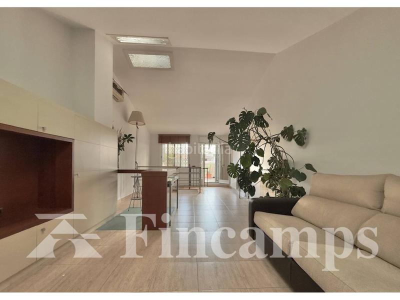 Foto eae3e95b-1d3f-4dc3-adab-e3fc33e8ce94. Alquiler oficina impresionante oficina en el centro en Sabadell