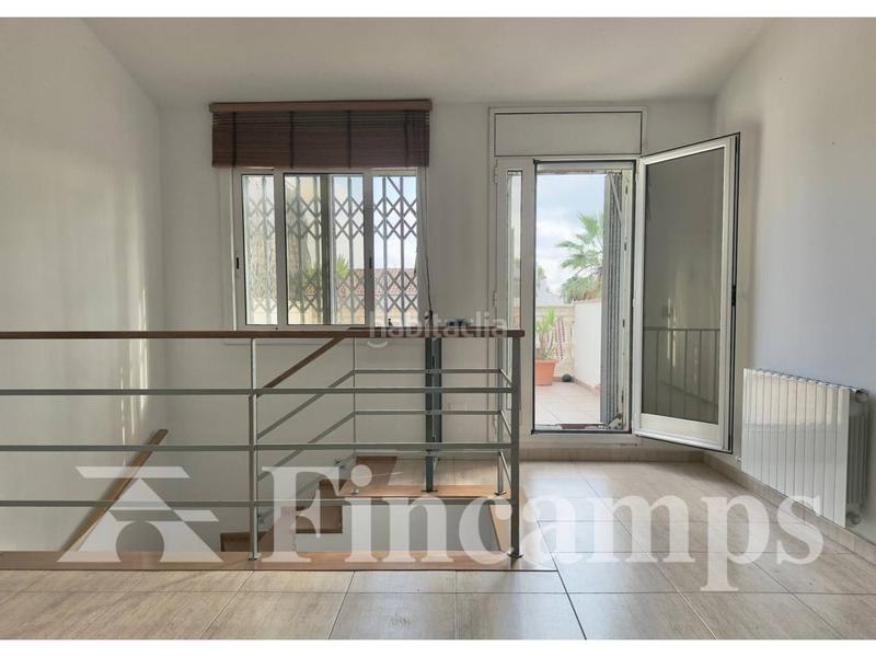 Foto 56a31bb2-1f6c-467a-b8a2-92277de938e1. Lloguer oficina amb calefacció a Centre Sabadell