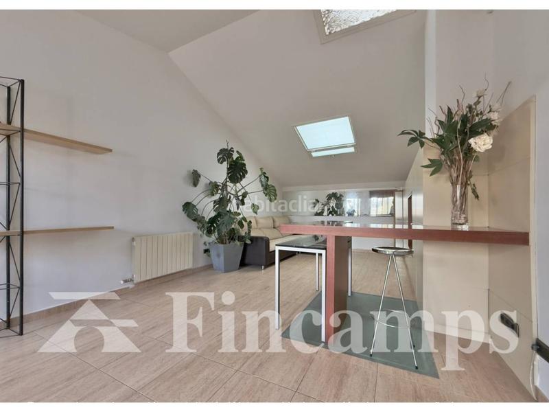 Foto 8efc1215-f675-4d7f-a1b6-3295c5136ec5. Lloguer oficina amb calefacció a Centre Sabadell