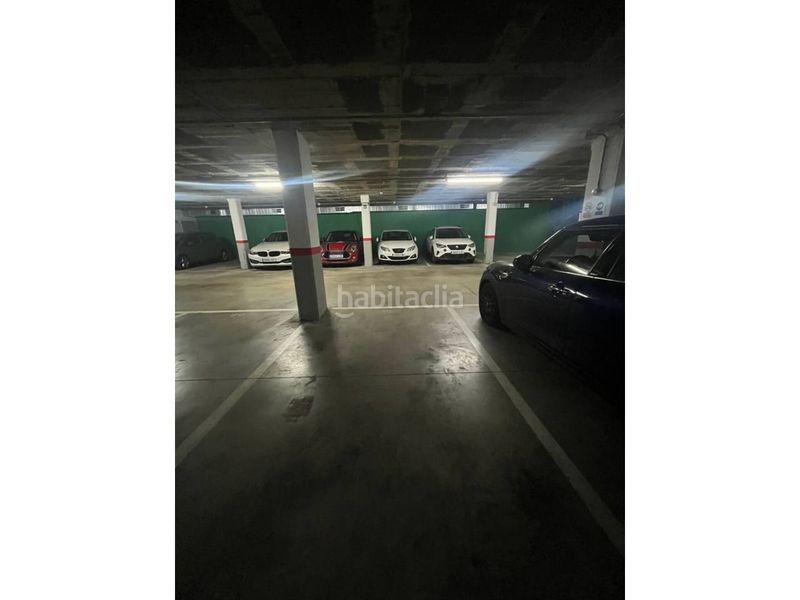 Foto bf019a97-e4f2-4987-8c1e-1af255180b37. Aparcament cotxe a Centre Sabadell
