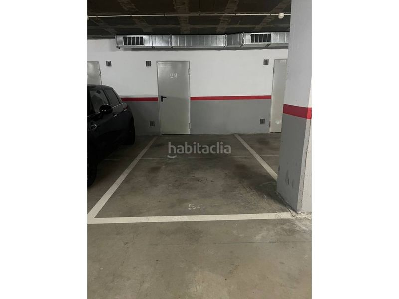 Foto d9f65dfc-f6ac-4dea-8ac2-65c8035a08aa. Aparcament cotxe a Centre Sabadell