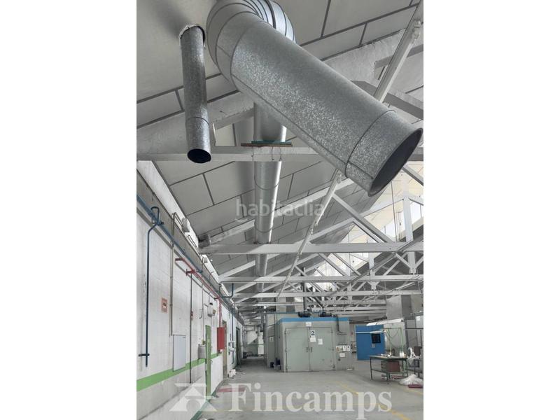 Foto 1f968d60-b8f3-4aef-bc76-41ff4cf35aec. Capannone industriale in joaquim borràs 1 in Castellbell i el Vilar