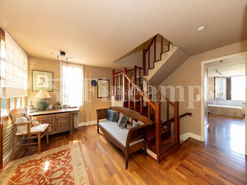 Foto 08c1f3e4-6fdd-4364-ac4b-0e1287c8cf12. Casa con riscaldamento parcheggio piscina in Bellaterra