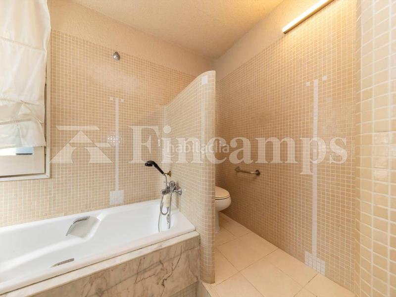 Foto 6f538749-c1f3-4673-9bab-5561002cd961. Casa con riscaldamento parcheggio piscina in Bellaterra