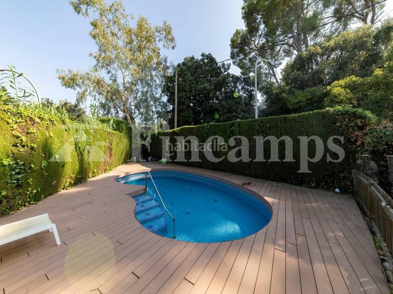 Foto 93cab059-ce63-4eec-8954-4a92867e0a50. Casa con riscaldamento parcheggio piscina in Bellaterra