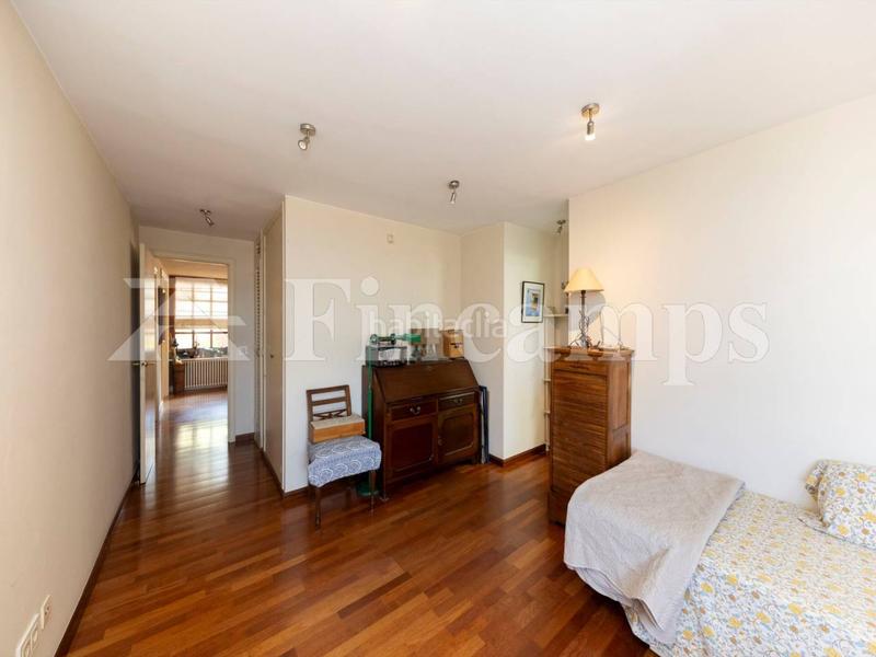 Foto 97568fb9-4c6e-4599-9035-3590c2836c3b. Casa con riscaldamento parcheggio piscina in Bellaterra