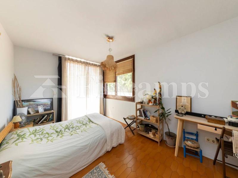 Foto a65dbd60-cfcc-400d-ae30-c03e5e7f35df. Casa con riscaldamento parcheggio piscina in Bellaterra