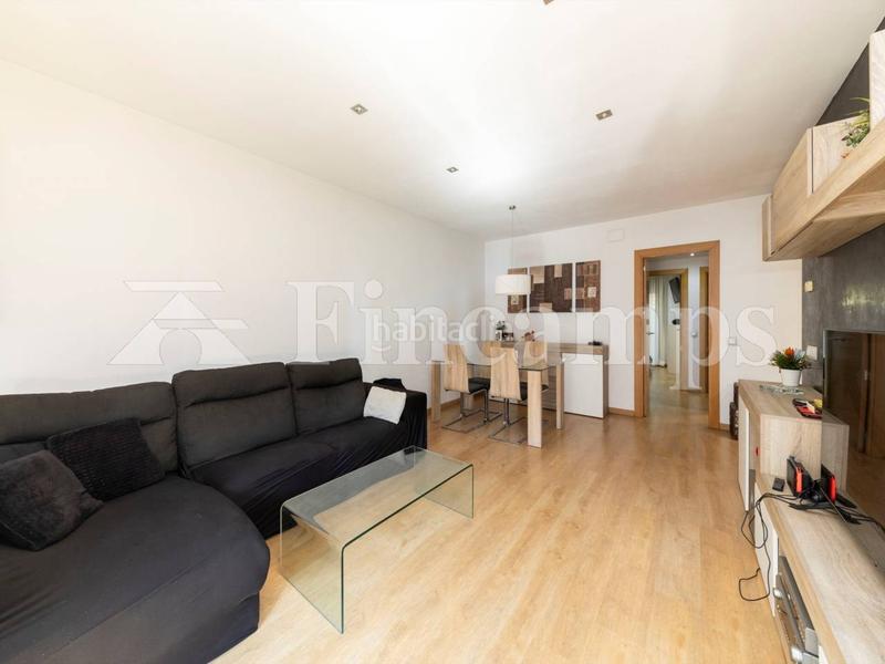 Foto b84e7656-7930-45a1-8e90-669560042c7b. Appartement avec parking piscine dans Can Gambús Sabadell